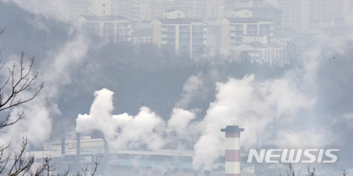 미세먼지 원인물질 측정값 조작 수두룩…대기업도 '한통속'