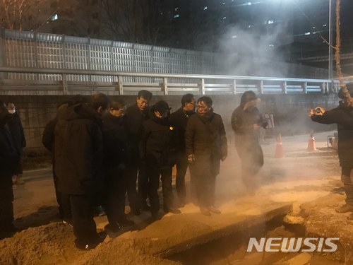 [종합]노원·중랑 열수송관 파손 6만세대 난방중단…내일 오전5시 복구