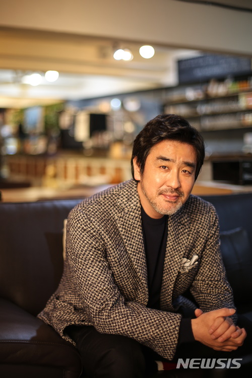 ‘아재 히어로’ 탄생 류승룡 “염력 한 번 쓰고나면 탈진”