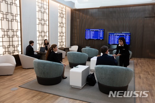 사진으로 살펴 본 대한항공 T2 프리미엄 서비스는?