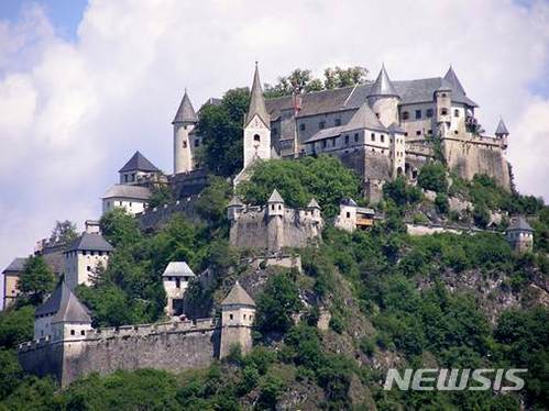 【서울=뉴시스】오스트리아 케른텐주의 호흐오스터비츠성. (사진=케른텐주 관광청 제공)
