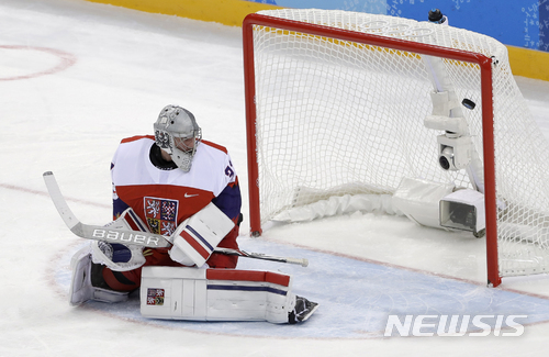 상대는 세계 6위···남자아이스하키, 체코 상대 올림픽 첫골 