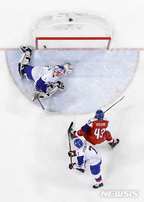 상대는 세계 6위···남자아이스하키, 체코 상대 올림픽 첫골 