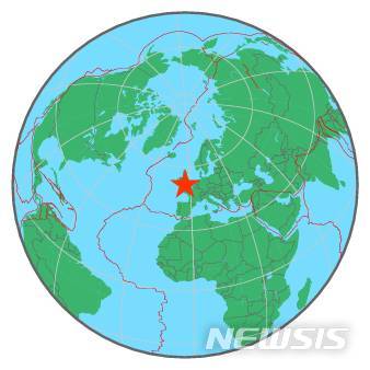 영국에서 17일 규모 4.4 지진이 일어났다. 사진은 유럽지중해지진센터 홈페이지 캡처