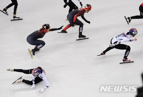 언니 김아랑 있다, 심석희 최민정 김예진 뒤에···'묵묵든든'