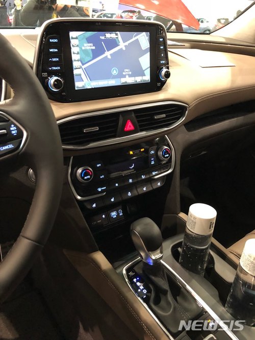 [시승기]넉넉한 공간·안락한 주행…확 바뀐 SUV 신형 싼타페