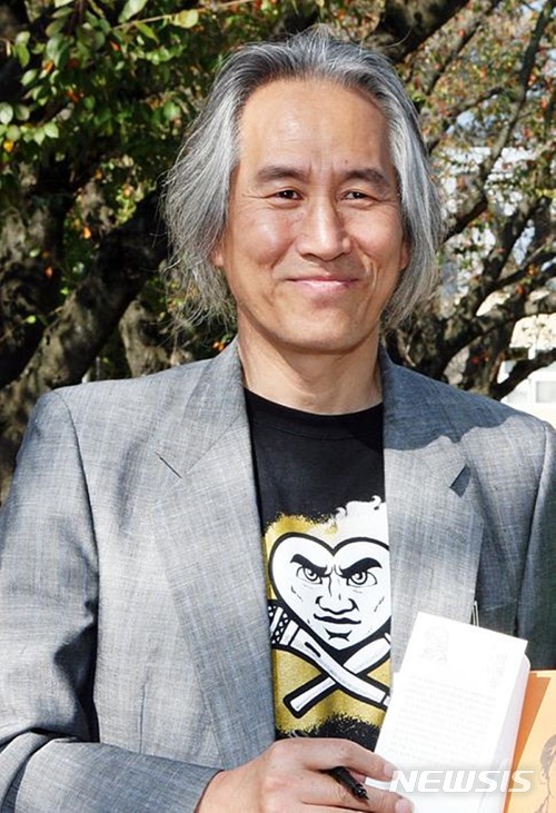 웹툰 작가 이태경, 박재동 화백 성추행 폭로