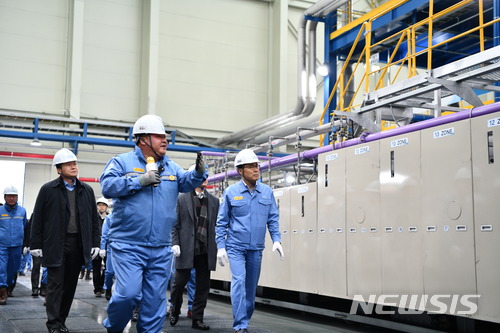 포스코, 전기차 배터리 소재 키운다…'양극재' 생산설비 증설 검토