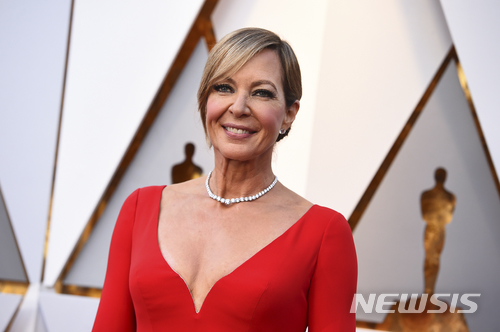 [90회 아카데미]'아이, 토냐' 앨리슨 재니 여우조연상