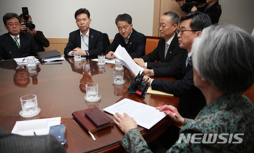 [단독]'통상교섭본부' 53명 증원 유력…전문성 강화로 보호무역 대응 