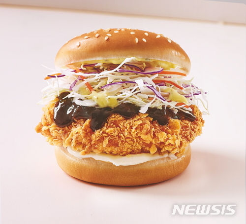 신메뉴 넘치는 외식업계 "익숙한 맛을 찾아라"