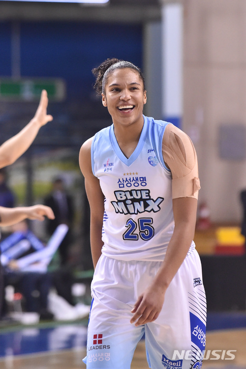 【서울=뉴시스】 엘리샤 토마스, 여자프로농구 용인 삼성생명. (사진=WKBL 제공) 