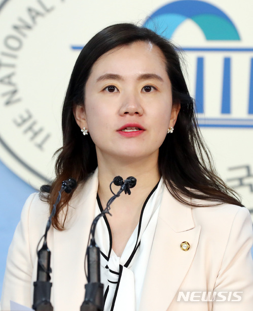 【서울=뉴시스】박영태 기자 = 신보라 자유한국당 원내대변인. 2018.03.12.since1999@newsis.com