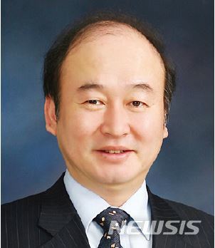 [소식]서울대 구영 교수, 대한구강악안면임플란트학회 회장