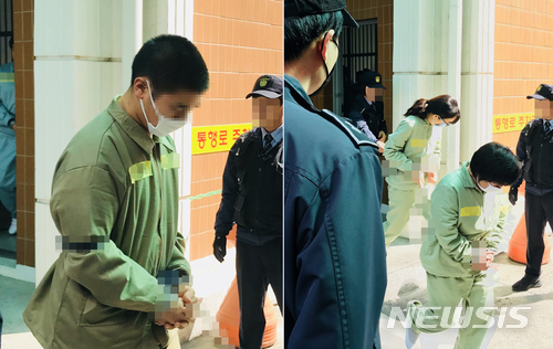 【전주=뉴시스】윤난슬 기자 = '고준희양 암매장 사건'의 두 번째 재판이 열린 14일 오전 전북 전주시 덕진동 전주지방법원에서 친부인 고모(37)씨와 내연녀 이모(36)씨, 이씨의 친모 김모(62)씨가 재판을 마치고 호송차로 향하고 있다. 2018.03.14. yns4656@newsis.com