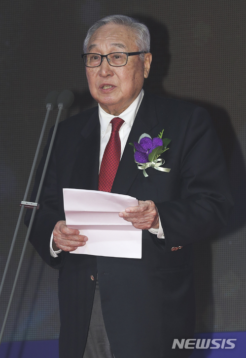 【서울=뉴시스】 김영기 KBL 총재