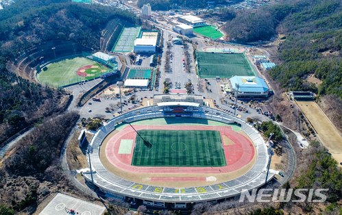 전남 여수시 오림동 진남체육공원. 