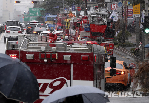 100세대이상 아파트 소방차 전용구역 설치 의무화…과태료 최대 100만원 
