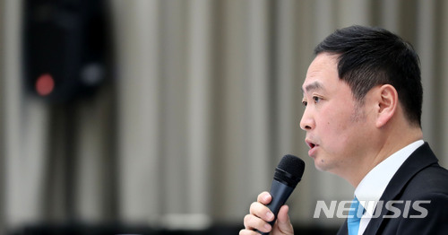 윤호근 국립오페라단장, 채용비리 의혹