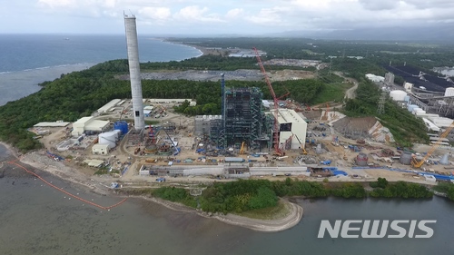 【서울=뉴시스】 포스코건설이 필리핀 마신록에서 석탄화력발전소를 짓고 있다. 