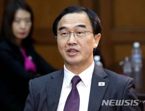 【파주=뉴시스】 사진공동취재단 = 조명균 통일부장관이 29일 오전 판문점 북측 통일각에서 열린 남북 고위급회담에서 발언하고 있다. 2018.03.29.&nbsp; photo@newsis.com