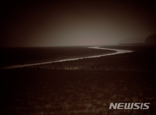 【서울=뉴시스】 정제된 풍경 