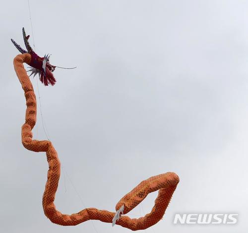 [원추 오늘의운세]용띠, 천년전 승천하려던 이무기 아직도…