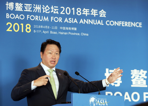 최태원 SK 회장 "아시아나항공 인수설, 사실무근"