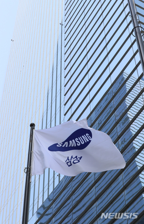 [현명관 경영이야기④]대한민국, 당하고 말 것인가···'경쟁력 이전 법칙'