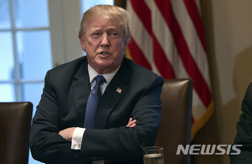 트럼프, OPEC에 "또 그 짓 하고 있다…고유가 용납 못해"