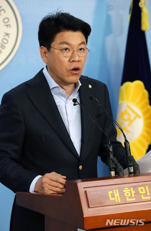 【서울=뉴시스】홍효식 기자 = 자유한국당 장제원 수석대변인. 2018.04.15. yesphoto@newsis.com