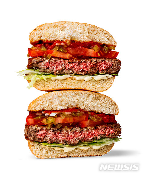 【서울=뉴시스】박상주 기자 = 미국 실리콘밸리의 식품벤처기업인 ‘임파서블 푸드’는 쇠고기 대신 식물성 단백질 패티로 만든 임파서블 버거의 첫 해외진출 전진기지로 홍콩을 택했다고 밝혔다. <출처: 구글> 2018.04.19.