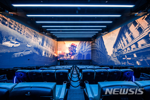 【서울=뉴시스】 CGV '4DX with ScreenX'. 2018.04.19. (사진= CJ CGV 제공)