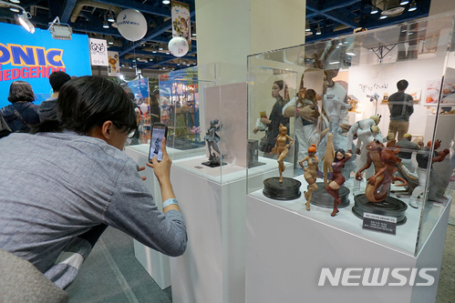 【서울=뉴시스】 '아트토이컬처2017' 전시장면
