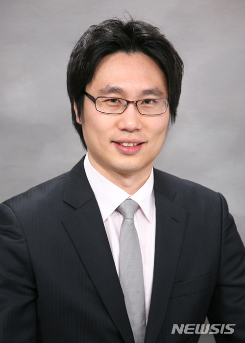 【서울=뉴시스】이용화 현대경제연구원 통일연구센터 연구위원.