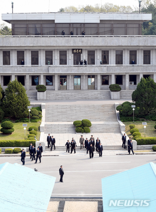 【판문점=뉴시스】 14일 남북 장성급 군사회담이 열리는 판문점 통일각. (뉴시스DB)