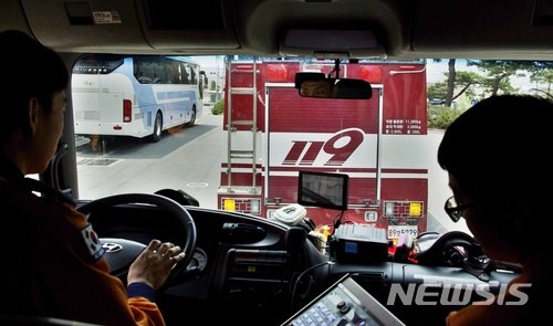 【서울=뉴시스】출동하는 소방차 모습. (사진=뉴시스 DB)