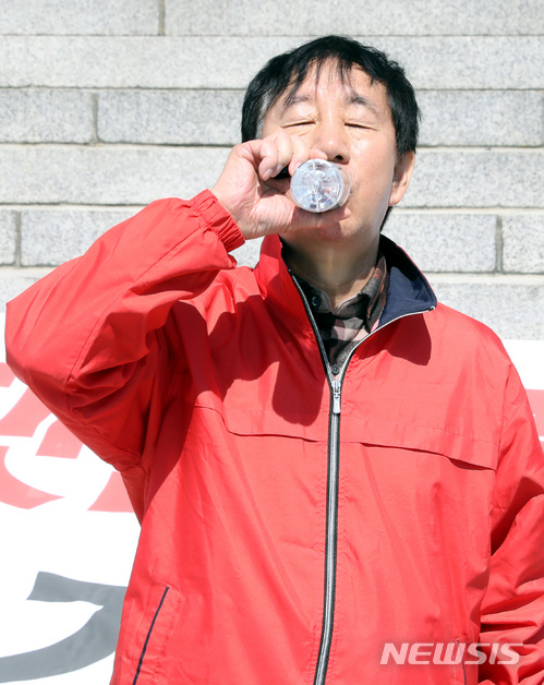 associate_pic3