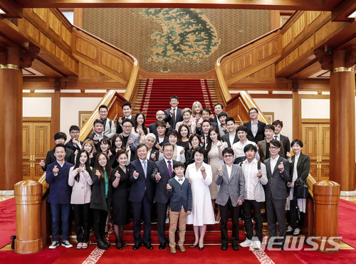 associate_pic3