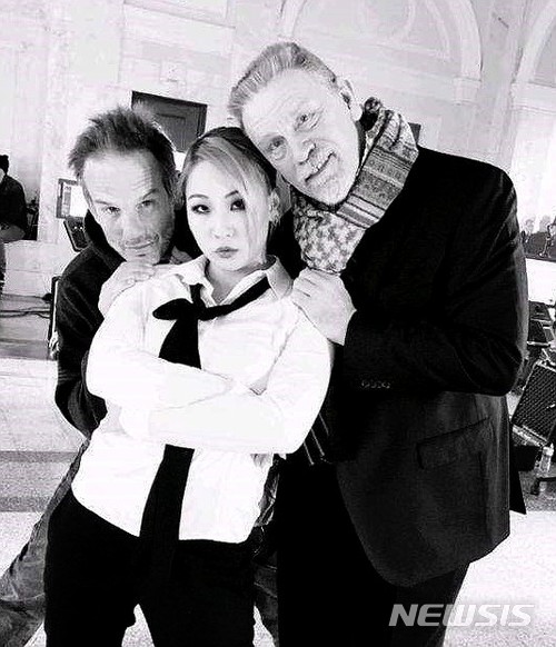 가수 씨엘, 할리우드 진출...월버그·말코비치 함께 '마일22'