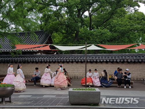 【전주=뉴시스】김민수 기자 = 전북 전주시 전주한옥마을 모습.(전주시 제공) photo@newsis.com