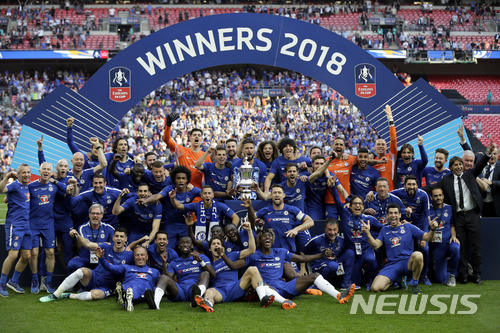'아자르 결승골' 첼시, 맨유 꺾고 FA컵 우승