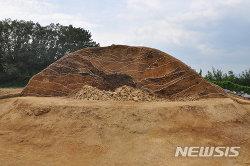 【경산=뉴시스】 강병서 기자 = 경북 경산시 압량면 부적리에 있는 ‘부적리고분군’이 국가지정문화재 사적 제516호 ‘경산 임당동과 조영동 고분군’으로 추가 지정됐다. 2018.05.23. (사진=경산시청 제공)  photo@newsis.com  