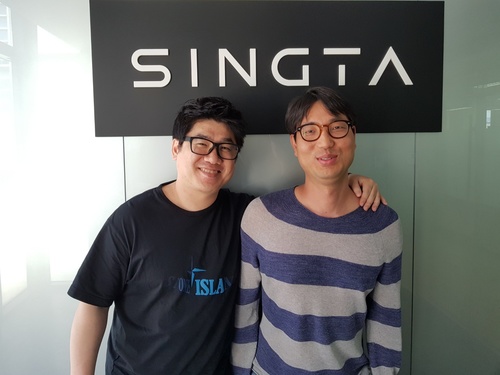 【서울=뉴시스】오동현 기자 = 23일 뉴시스와 인터뷰를 가진 게임 개발사 싱타의 박재성 대표(왼쪽)와 임준석 이사(오른쪽). 2018. 05. 23. odong85@newsis.com