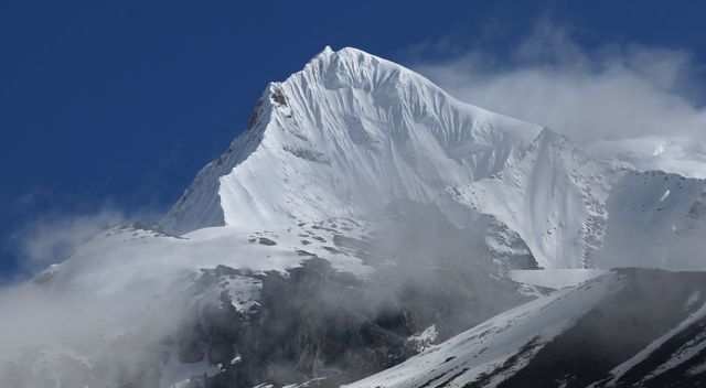 (180606) -- KASKI, June 6, 2018 (Xinhua) -- Photo taken on June 6, 2018 shows the view of Annapurna ranges from Annapurna base camp in Kaski, Nepal. (Xinhua/Sunil Sharma) (djj) 