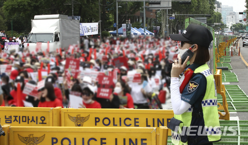 '혜화역 시위' 내일 광화문 진출…"재기해" 논란 영향은
