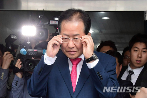 【서울=뉴시스】박영태 기자 = 자유한국당 홍준표 전 대표. 2018.06.14. photo@newsis.com