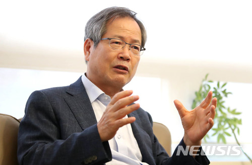 【서울=뉴시스】 천영우 한반도미래포럼 이사장. (사진=뉴시스 DB)