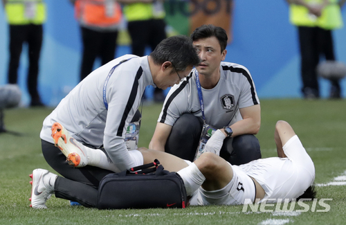 아 박주호, 햄스트링 파열 부상…멕시코·독일전 못나올듯