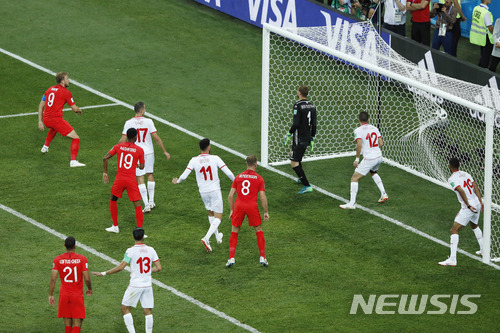 케인 극장골 잉글랜드, 튀니지에 2-1 짜릿한 승리 